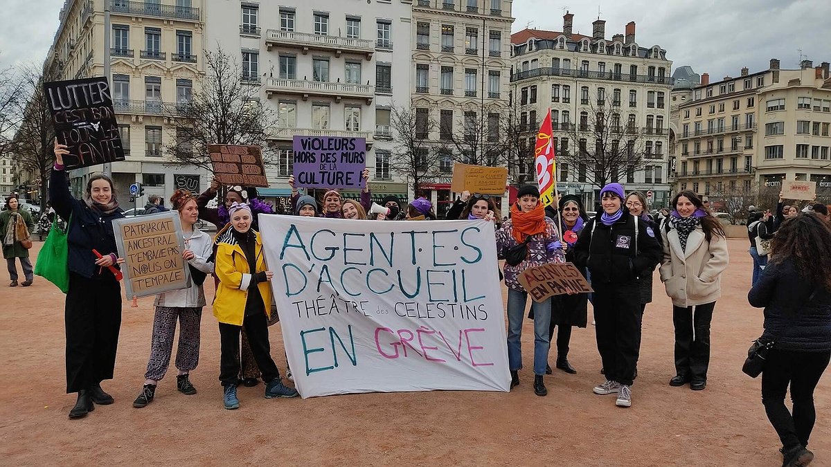 La grève frappe les trois coups