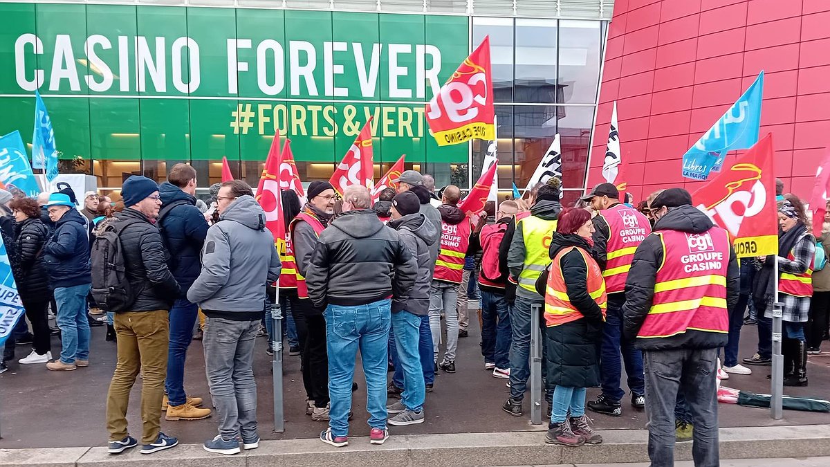 Pas touche aux emplois et aux salaires !